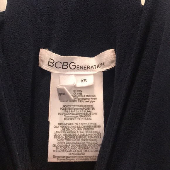 BCBGeneration Navy tulip hem dress size xs - Picture 4 of 7